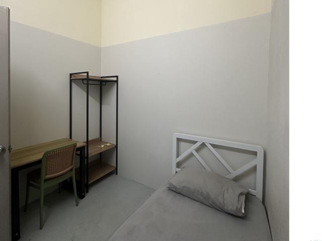 Room for rent in Petaling, Alam Impian