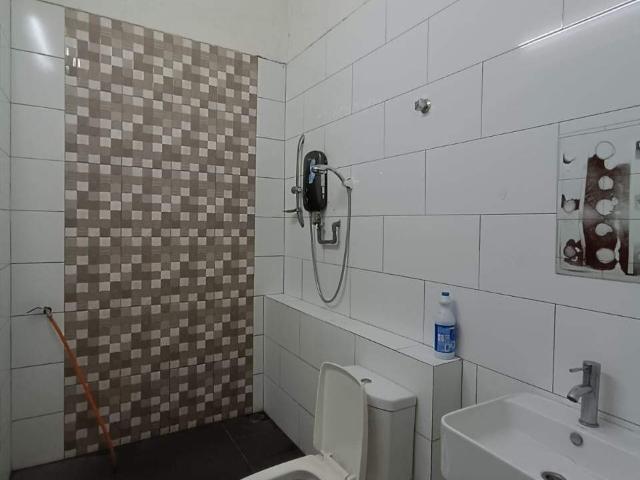 Room for rent in Petaling, Damansara Damai