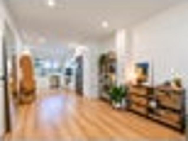 Townhouse for sale in Wairau Valley, Oroua County