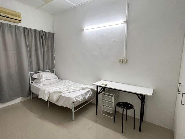 Room for rent in Petaling, Damansara Damai