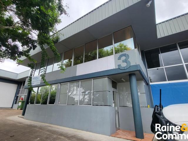 Office for rent in Toombul, Queensland