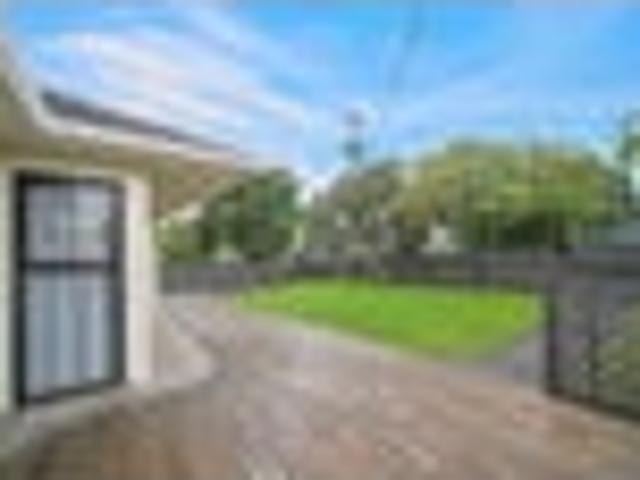 House for sale in Kelston, Whau