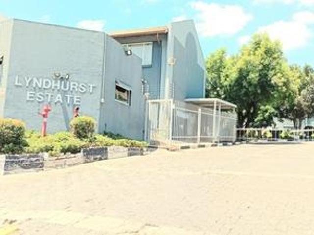 Apartment for sale in Vosloorus, Gauteng