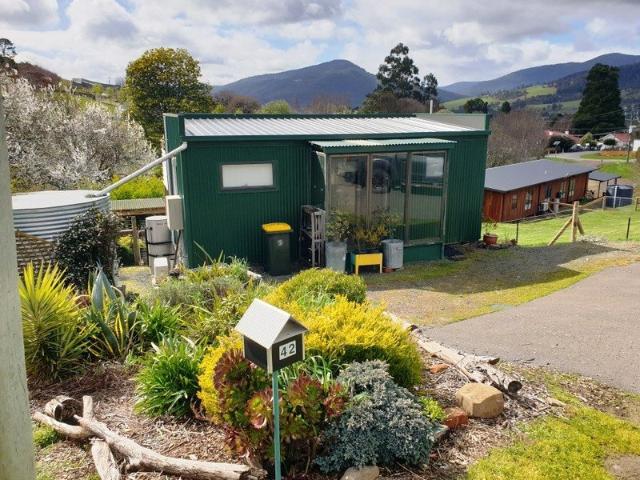 Granny Flat for rent in Franklin, Huon Valley