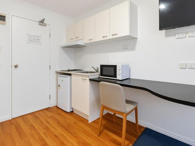 Granny Flat for rent in Toombul, Queensland