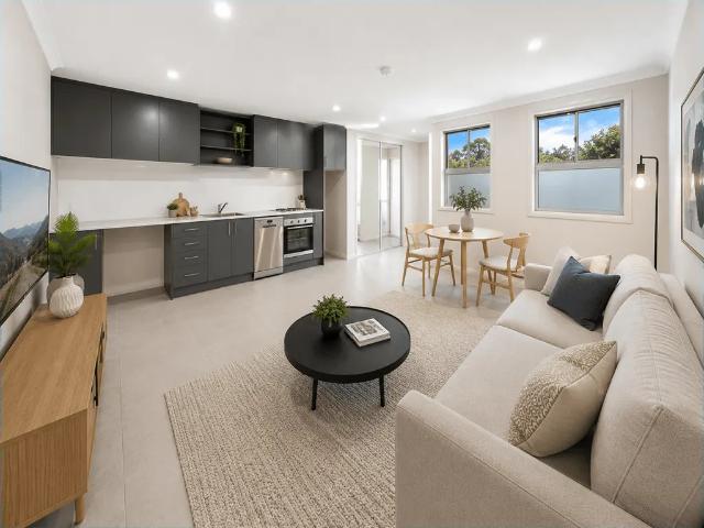 Granny Flat for rent in Kingswood, Sydney
