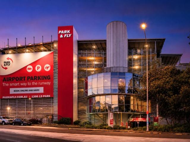 Garage for sale in Sydney, New South Wales