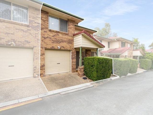 Townhouse for sale in Toombul, Queensland