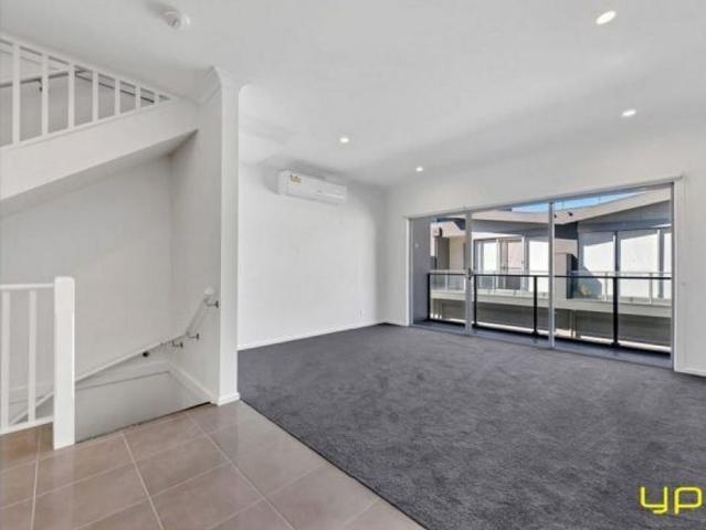 Townhouse for rent in Camerons Creek, Victoria