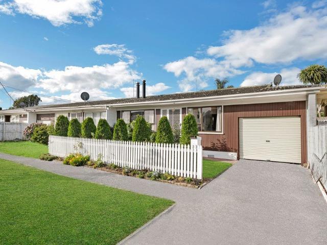 House for rent in Papakura
