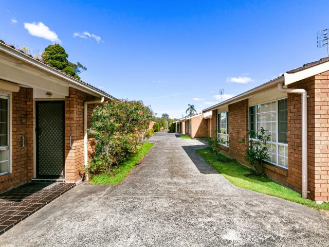 Villa for sale in Woy Woy, New South Wales