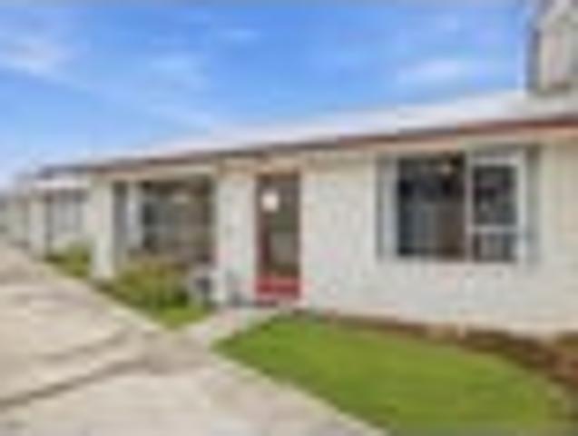 Apartment for sale in Edgeware, Canterbury