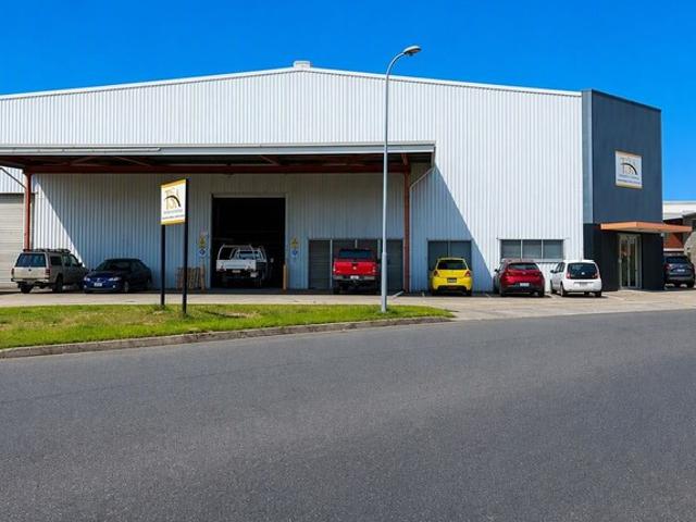 Warehouse for rent in Horseshoe Creek, South Australia
