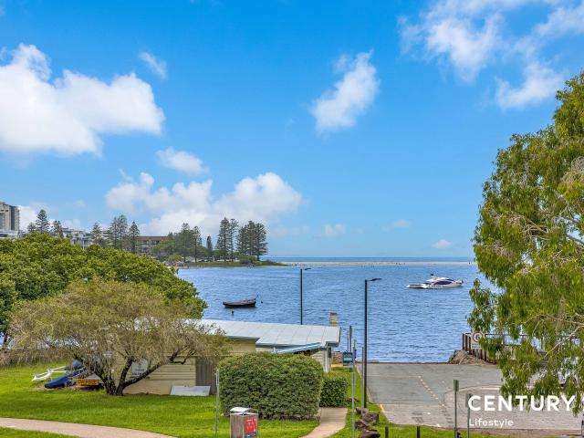 Apartment for sale in Kings Creek, Queensland