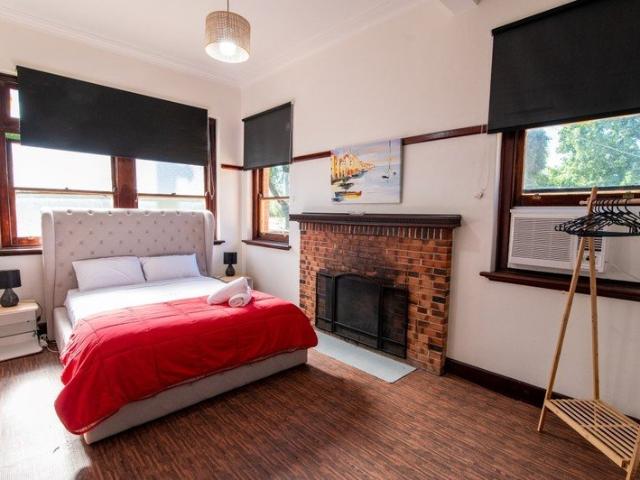 House for rent in St James, Victoria