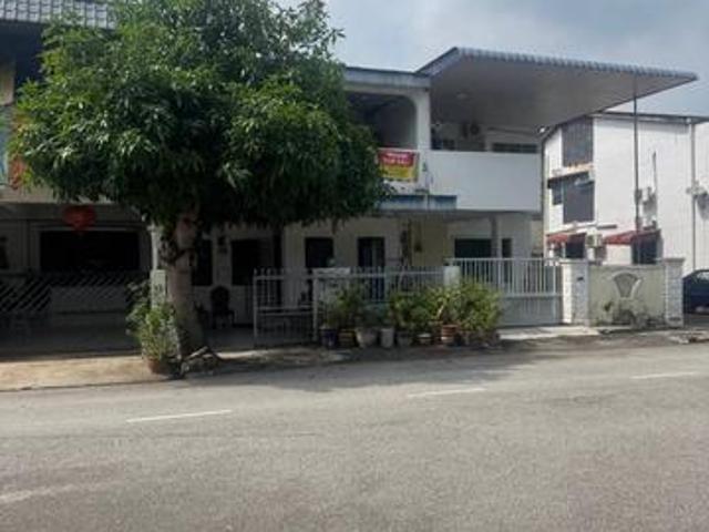 Terraced House for sale in Wellesley, Penang