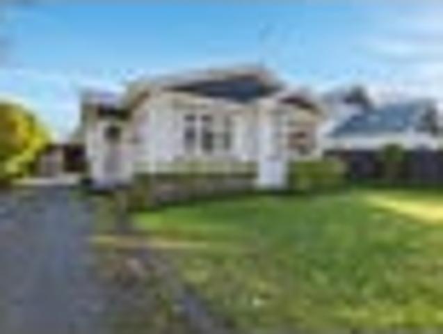 House for sale in Saint Albans, Canterbury