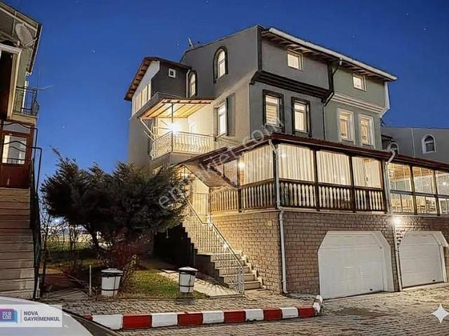 İhsaniye, Afyonkarahisar içerisinde satılık Villa