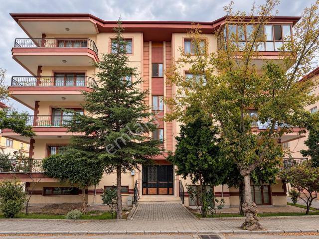 Selçuklu Mahallesi, Afyonkarahisar Merkez içerisinde satılık mülk