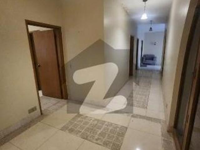 Apartment for rent in Clifton, North Waziristan