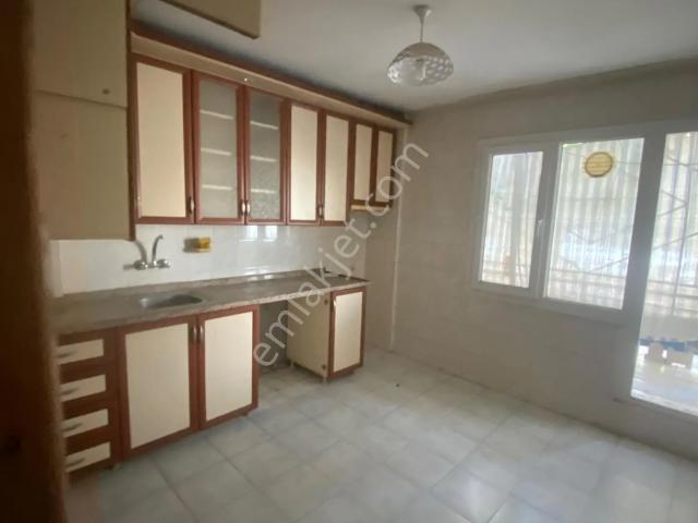 Mevlana Mahallesi, Bornova içerisinde kiralık mülk