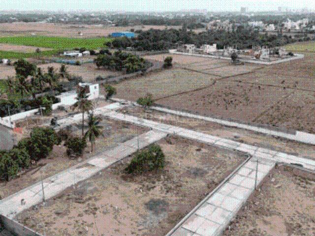 Land for sale in Kandigai, Tamil Nadu