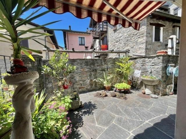 Einfamilienhaus kaufen in Cugnasco-Gerra, Tessin
