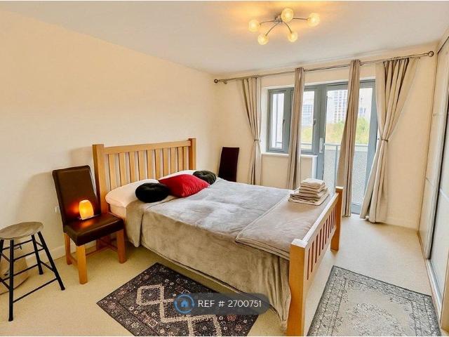 Apartment for rent in Alperton, Greater London