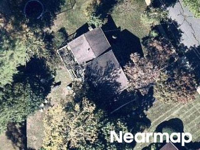 House for sale in East Brunswick, New Jersey