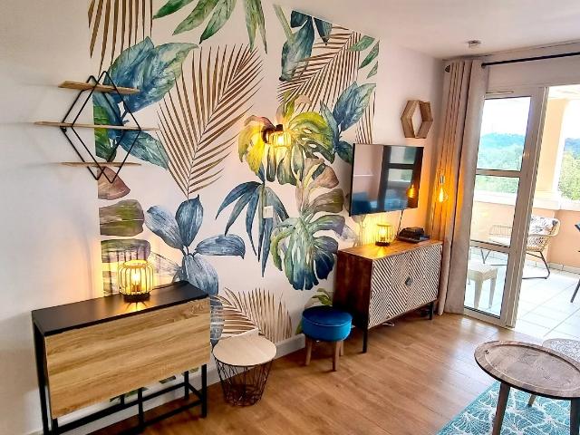 Appartement vente à Arrondissement de Draguignan, Saint-raphaël