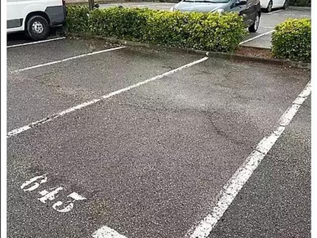 Garage vente à Béziers, Agde