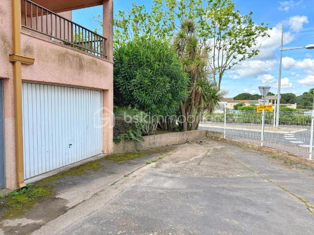 Garage vente à Béziers, Agde