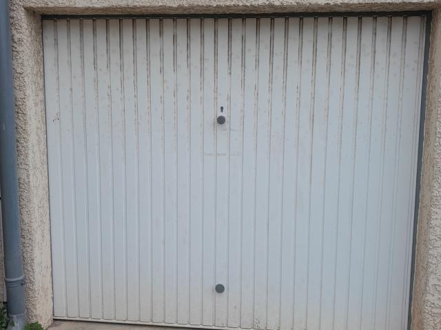 Garage vente à Béziers, Agde