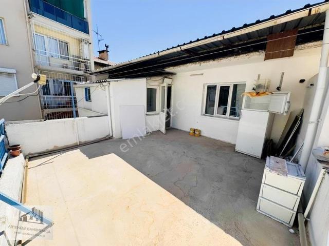 Bornova, İzmir içerisinde kiralık mülk