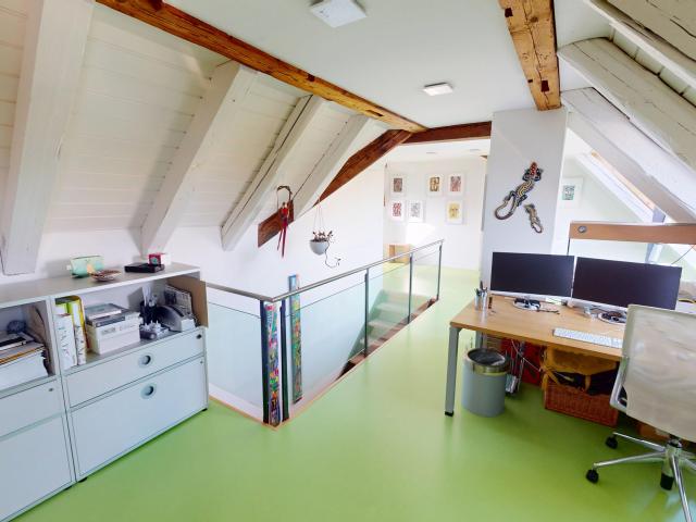 Wohnung kaufen in Einigen, Zürich