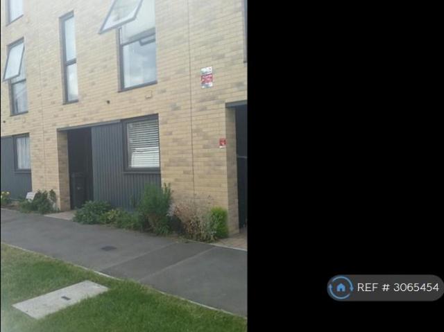 House for rent in London Borough of Barking and Dagenham, Greater London