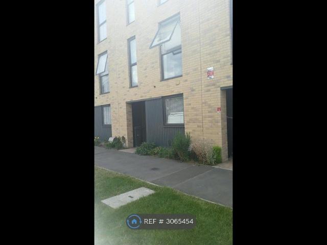 Room for rent in London Borough of Barking and Dagenham, Greater London