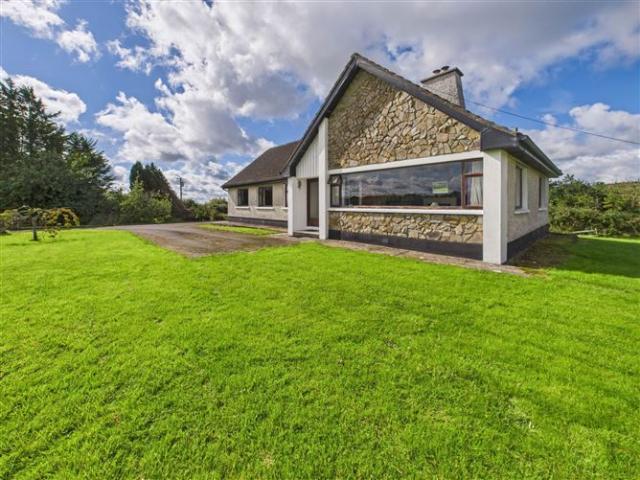 Property for sale in Lecarrow, Connacht