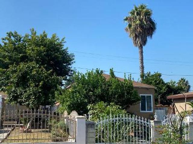 House for sale in Lynwood, California