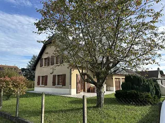 Maison vente à Oloron-Sainte-Marie, Agnos