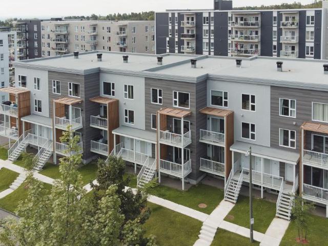 Apartment for rent in Centreville, Québec
