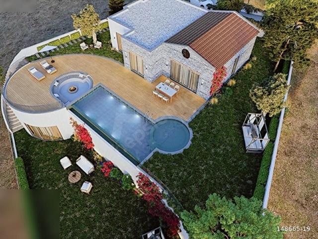 Milas, Muğla içerisinde satılık Villa