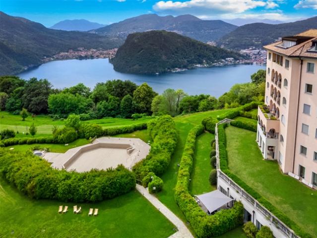 Wohnung kaufen in Collina d'Oro, Tessin