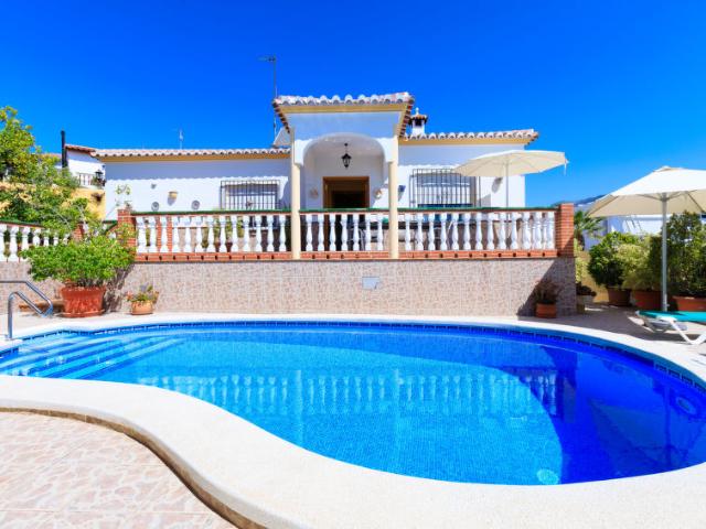 Casa en alquiler en Nerja