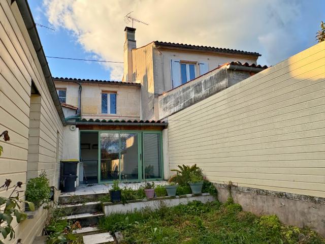 Maison vente à Cognac