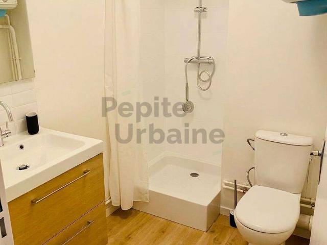 Studio location à Centre Ville - La Fayette - Eblé, Angers