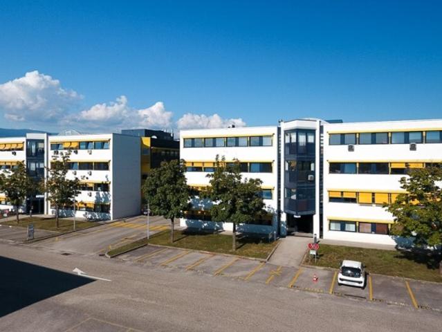 Büro mieten in Résidences du Golf, Gland