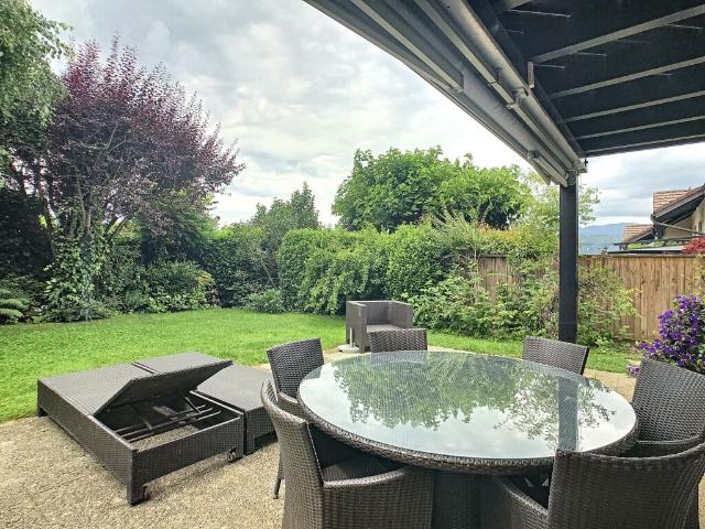 Reihenfamilienhaus mieten in Chavannes-de-Bogis, Waadt