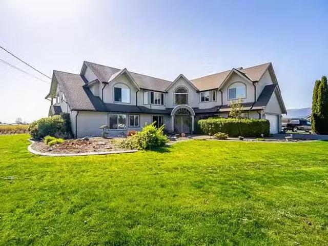 House for sale in Pitt Meadows, British Columbia