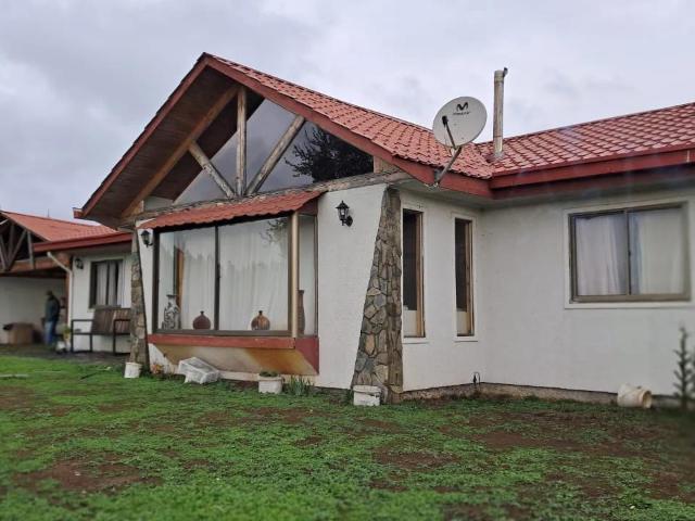 Agrícola en Constitución